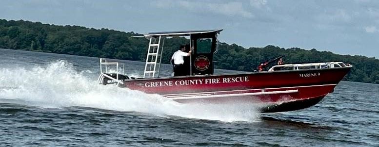 Marine 9 running on the water